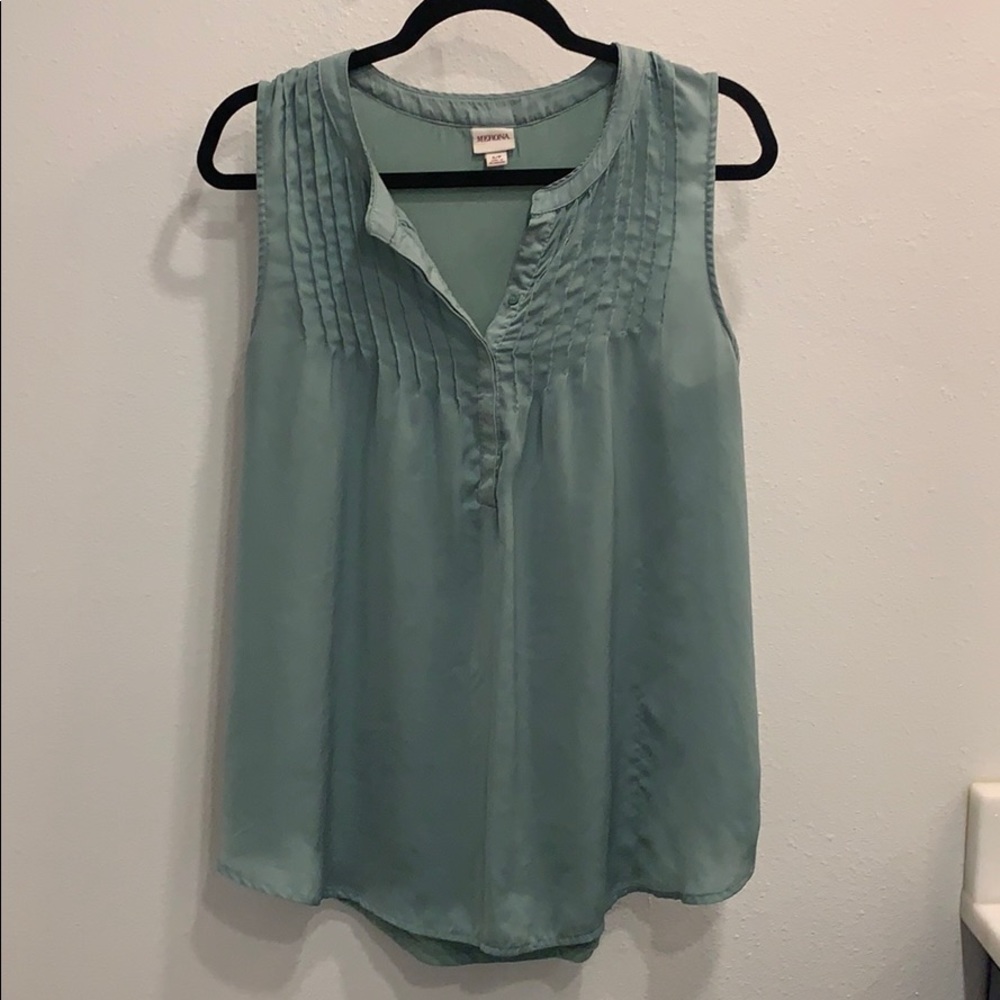 Sleeveless Blouse